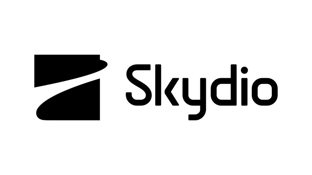 Skydio wordmark and geometric emblem