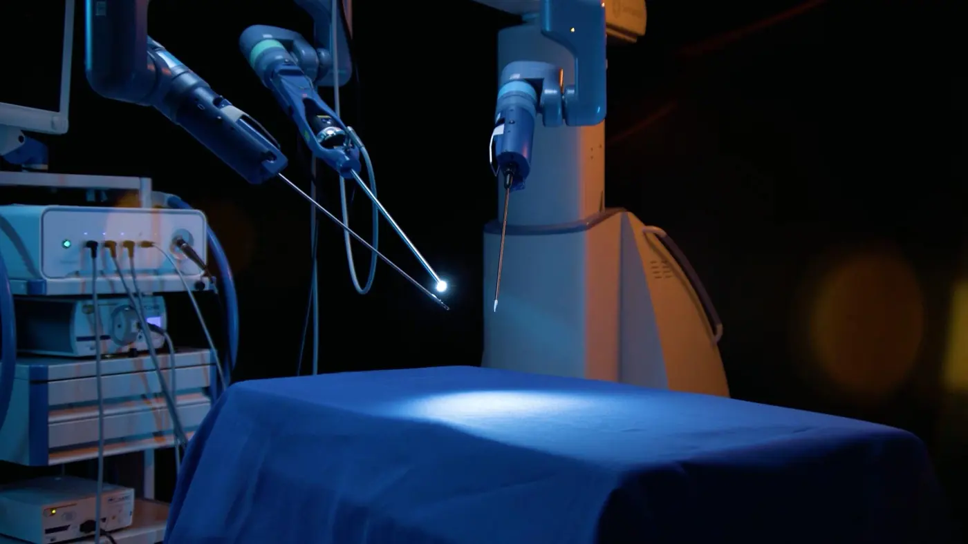 Official source-page image showing Senhance Surgical System.