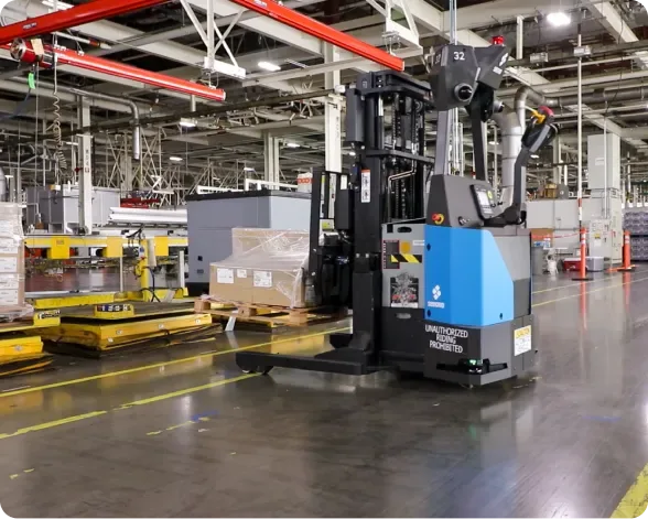 Seegrid Lift RS1 autonomous reach truck
